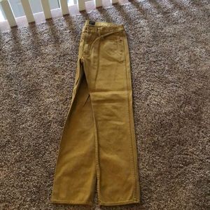 J Crew 32x32 The Sutton Men’s Khaki Pants